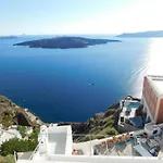 Caldera Suites Тира