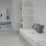 Caldera Suites Тира