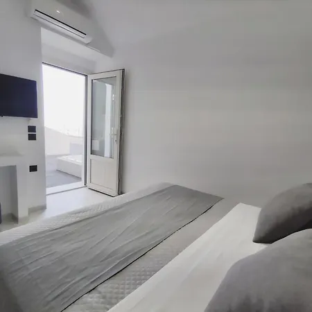Caldera Suites * Fira (Santorini)