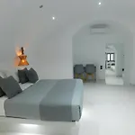 Caldera Suites