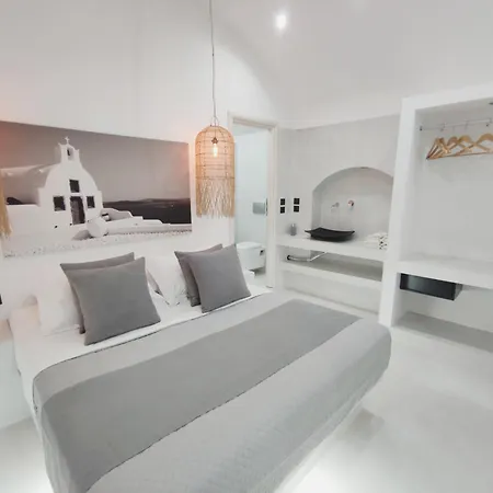 Caldera Suites *